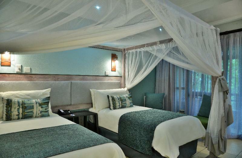 Cresta Mowana Safari Lodge Kasane Exterior foto